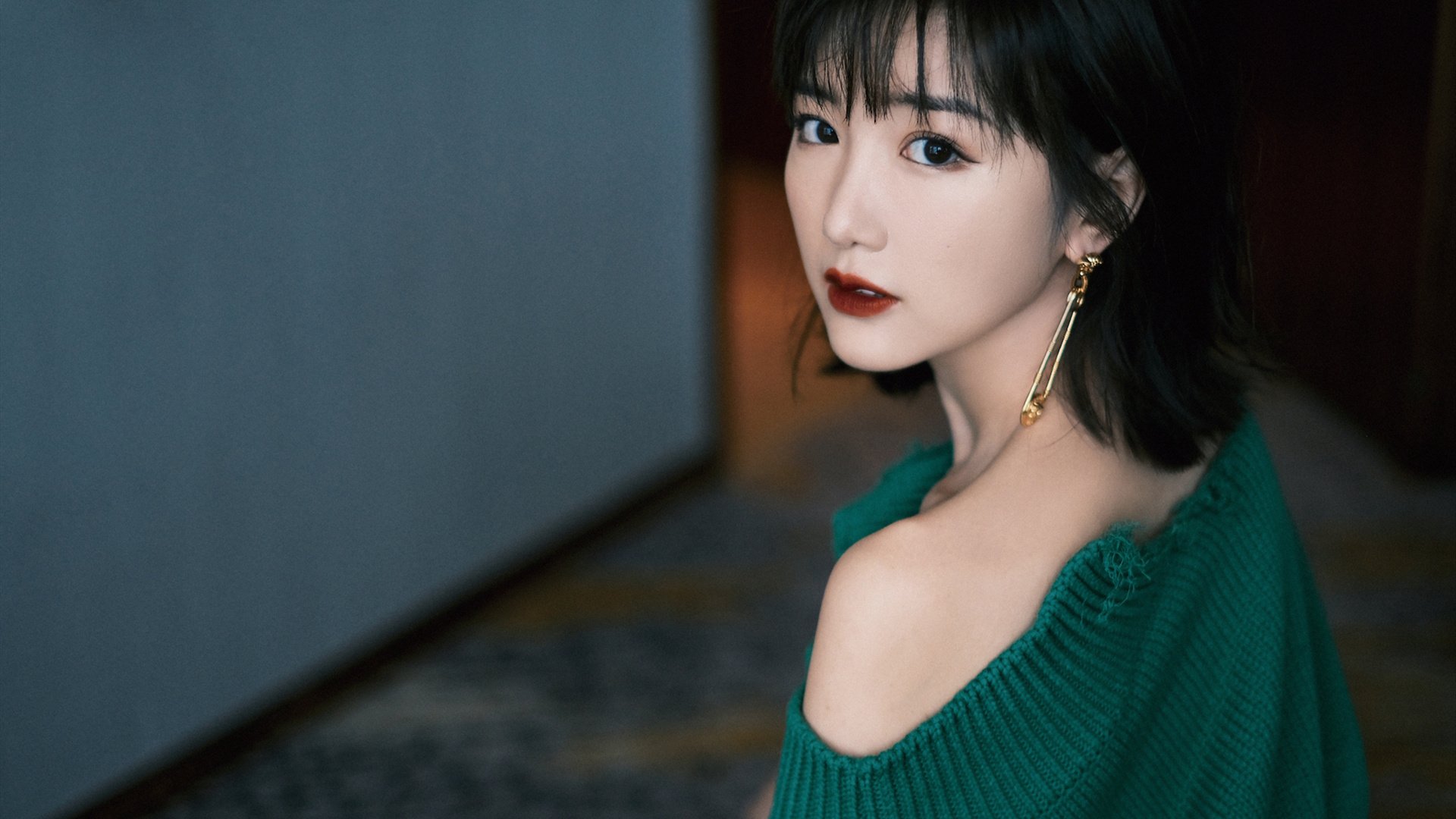 _战术调整获奇效，队伍逆转逆袭夺冠！_，战术设置